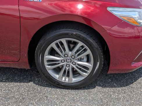 Used 2016 Toyota Camry SE FWD image 10