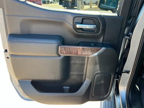 Used 2020 GMC Sierra 1500 Denali w/ Denali Ultimate Package AWD/4WD image 18