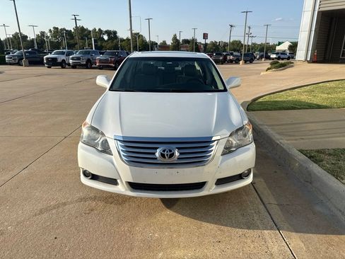 Used 2008 Toyota Avalon Limited FWD image 2