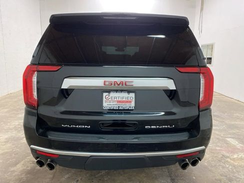 Used 2023 GMC Yukon XL Denali image 5