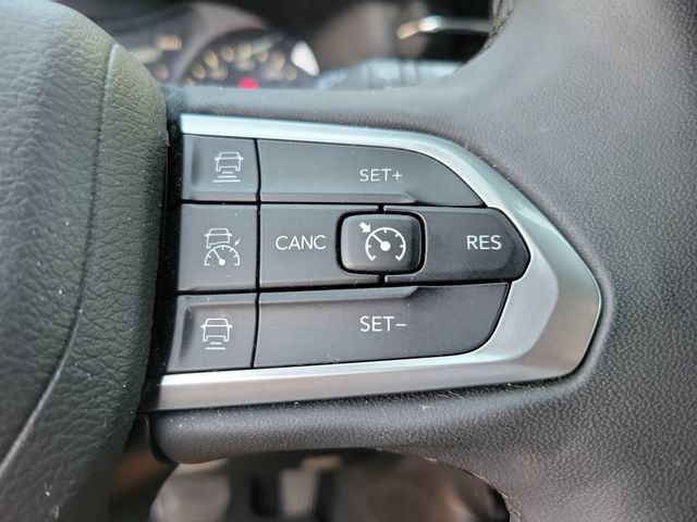 Used 2024 Jeep Compass Limited AWD/4WD image 25