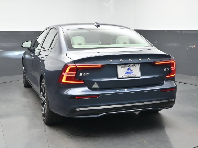 Used 2024 Volvo S60 B5 Core w/ Climate Package FWD image 7