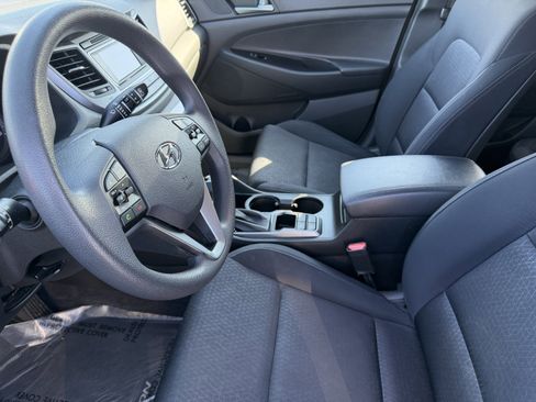 Used 2016 Hyundai Tucson SE image 10