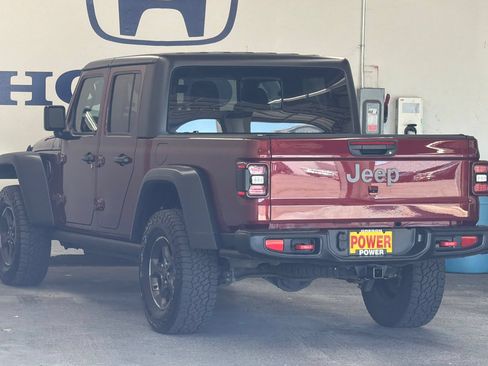 Used 2021 Jeep Gladiator Rubicon AWD/4WD image 5
