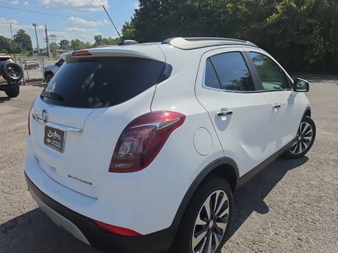 Used 2022 Buick Encore Preferred FWD image 6