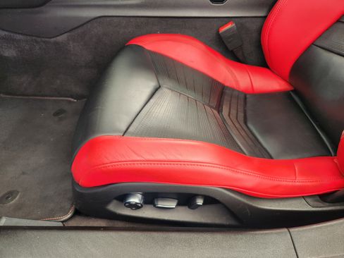 Used 2023 Chevrolet Corvette Stingray Premium Conv w/ Z51 Performance Package RWD image 25