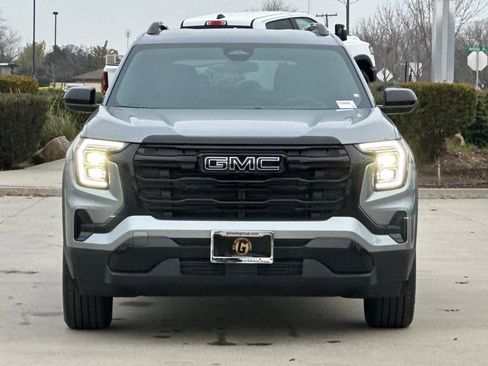 New 2026 GMC Terrain Elevation w/ Elevation Premium Package image 10