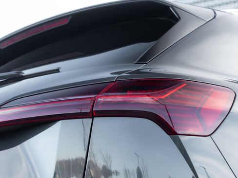 Used 2019 Audi e-tron Prestige w/ Prestige Package image 30