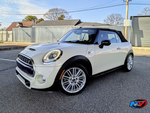 Used 2016 MINI Cooper S image 4