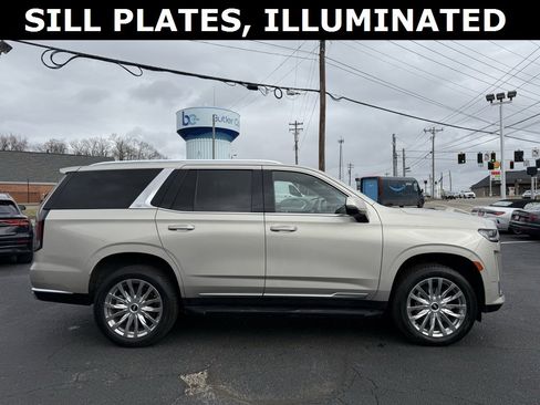 Used 2021 Cadillac Escalade Premium Luxury w/ Driver Assist Tech Package image 4
