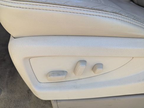 Used 2015 GMC Yukon XL Denali w/ Touring Package image 26