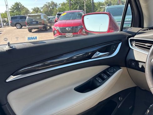 Used 2020 Buick Enclave Essence w/ Sound and Sites Package AWD/4WD image 49