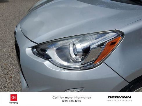 Certified 2015 Toyota Prius C Two image 13