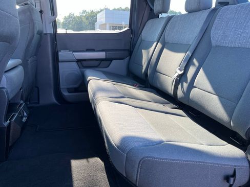 Used 2025 Ford F250 XLT AWD/4WD image 12