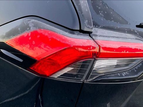 Used 2024 Toyota RAV4 XLE image 26