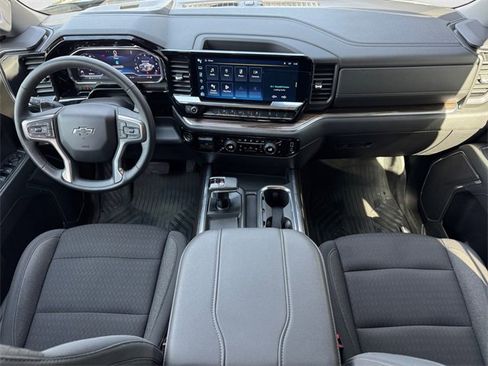 Used 2024 Chevrolet Silverado 1500 LT Trail Boss image 12