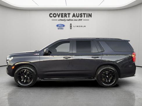 Used 2022 Chevrolet Tahoe Z71 w/ Z71 Off-Road Package image 2