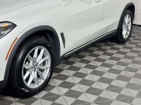 Used 2020 BMW X5 xDrive40i w/ Convenience Package AWD/4WD image 13