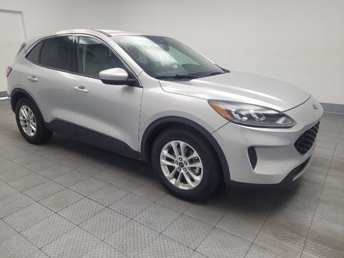 Used 2020 Ford Escape SE FWD image 11