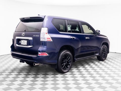 Used 2022 Lexus GX 460 Premium w/ Premium Package AWD/4WD image 5