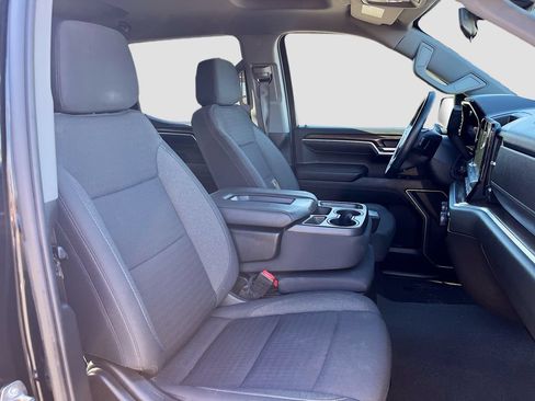 Used 2022 Chevrolet Silverado 1500 LT RWD image 27