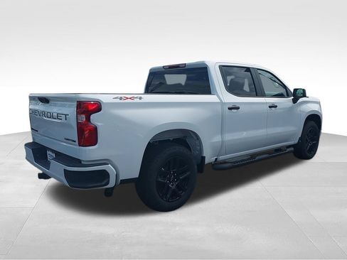New 2026 Chevrolet Silverado 1500 Custom w/ Turbomax Blackout Package AWD/4WD image 8