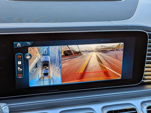 New 2026 Mercedes-Benz GLE 63 AMG S image 25