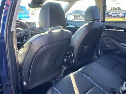 Used 2024 Kia Seltos EX AWD/4WD image 29