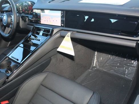 New 2026 Porsche Panamera 4 image 26