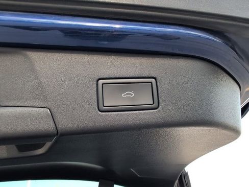 Used 2021 Volkswagen ID.4 1st Edition image 11