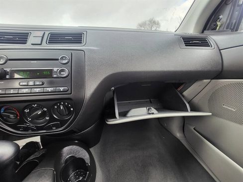 Used 2007 Ford Focus SE image 19