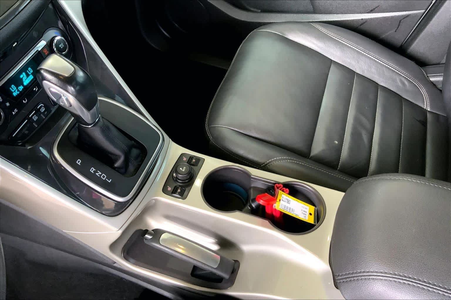 Used 2016 Ford C-MAX SEL w/ Equipment Group 302A FWD image 17