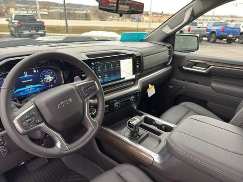 New 2026 Chevrolet Silverado 1500 LT Trail Boss w/ LT Trail Boss Premium Package AWD/4WD image 12