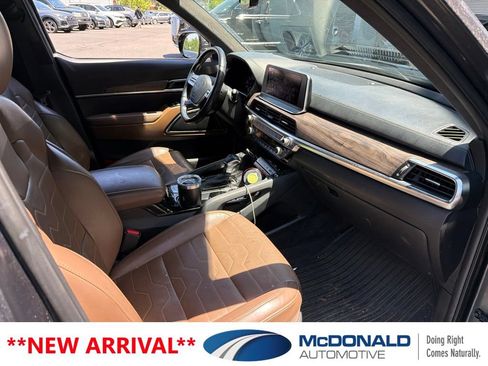 Used 2022 Kia Telluride SX w/ SX Prestige Package AWD/4WD image 10