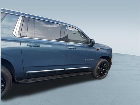Used 2026 GMC Yukon XL Elevation w/ Elevation Premium Package image 13