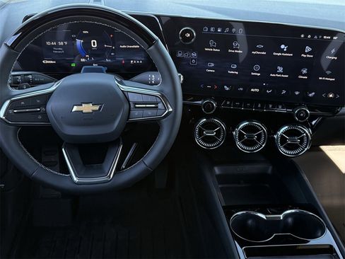 New 2026 Chevrolet Blazer EV LT image 11