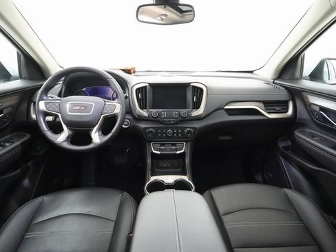 Used 2022 GMC Terrain Denali w/ Denali Premium Package image 5