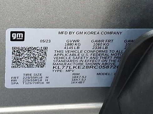 Used 2024 Chevrolet Trax ACTIV w/ Sunroof Package FWD image 26