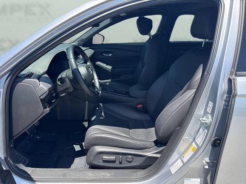 Used 2025 Honda Accord Sport image 9
