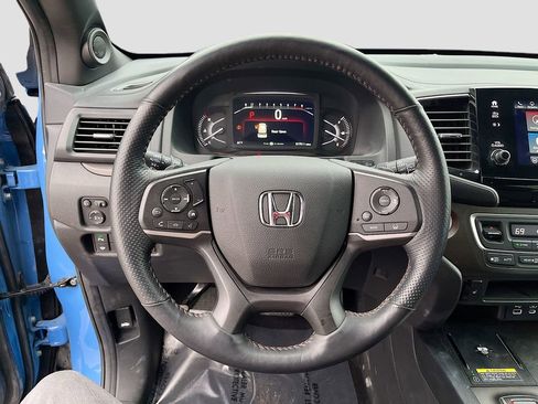Used 2024 Honda Passport TrailSport image 11