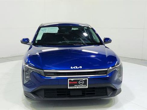 Used 2025 Kia K4 LXS image 2