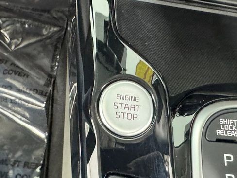 Used 2021 Kia Soul EX image 23