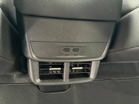 New 2027 Chevrolet Equinox LT AWD/4WD image 4