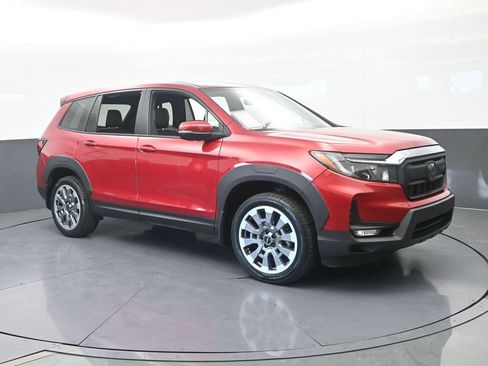 Used 2025 Honda Passport EX-L image 8