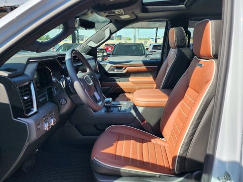 New 2026 GMC Sierra 1500 Denali Ultimate image 16