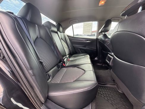 Used 2024 Toyota Camry SE image 21