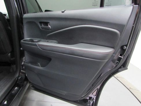 Used 2023 Honda Passport TrailSport image 18