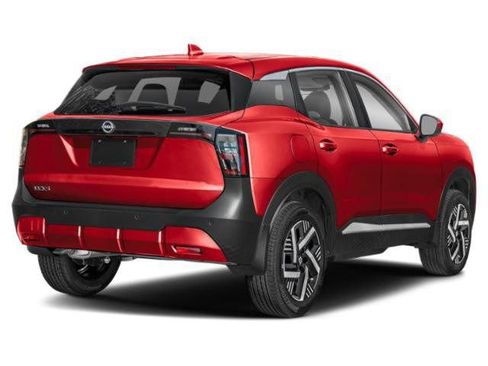 Used 2026 Nissan Kicks SV w/ SV Premium Package FWD image 2
