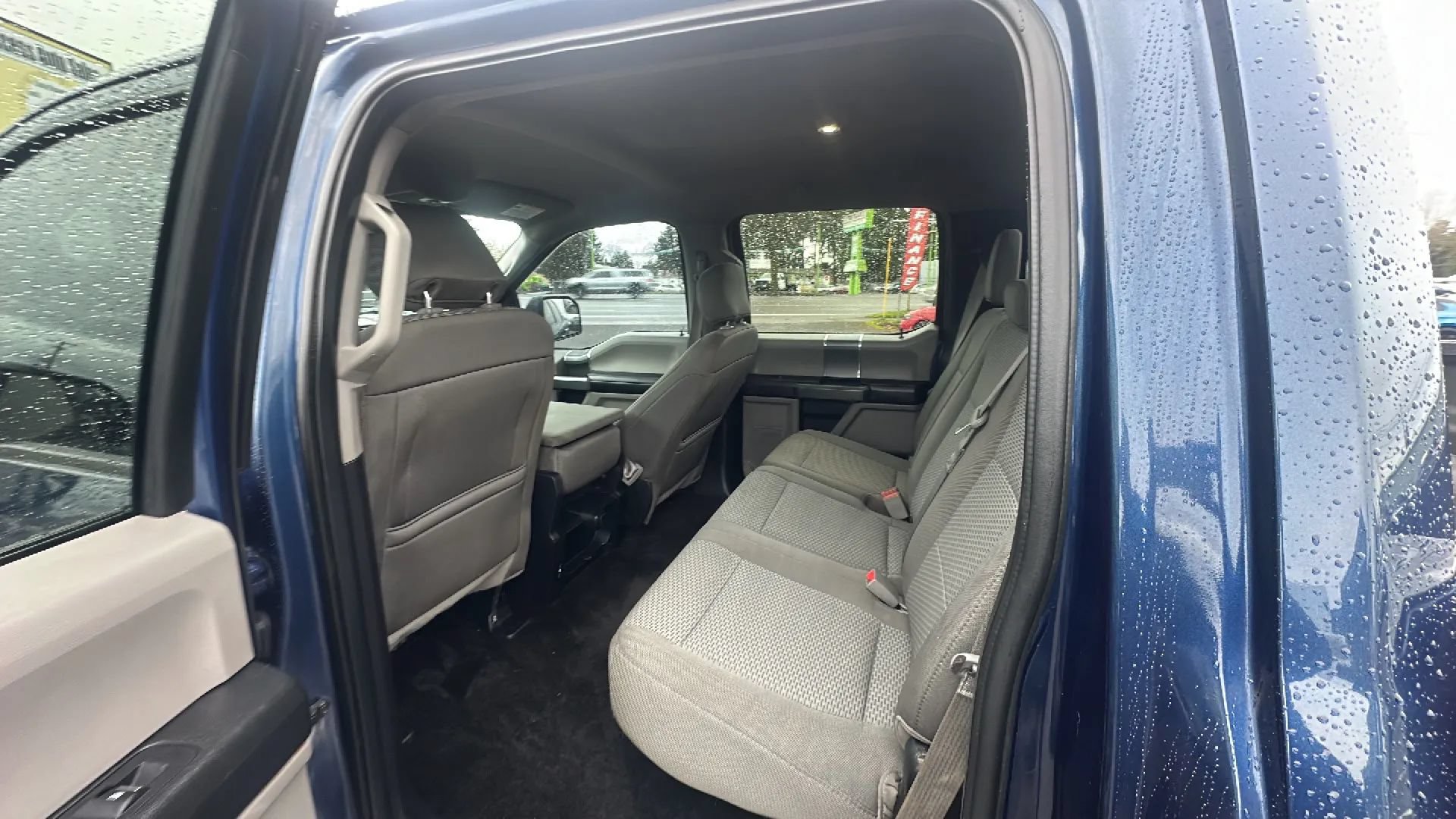 Used 2018 Ford F150 XLT w/ Equipment Group 302A Luxury AWD/4WD image 10