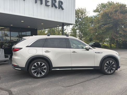 Used 2025 MAZDA CX-90 Plug-In Hybrid w/ Premium Plus AWD/4WD image 9